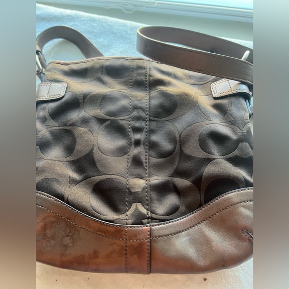 Coach Signature Duffle Shoulder Crossbody Purse - Picture 9 of 12